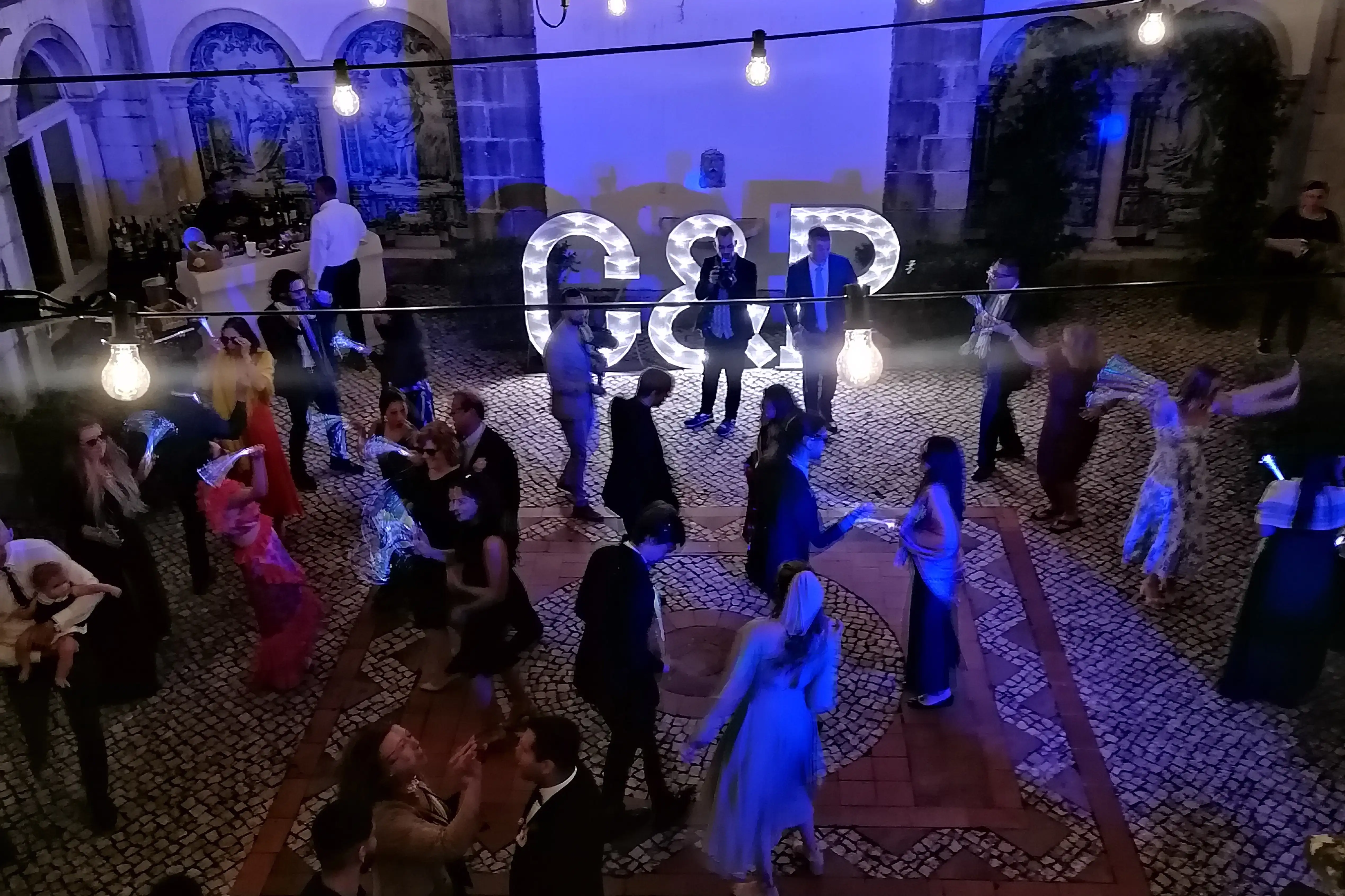 Letras Iluminadas